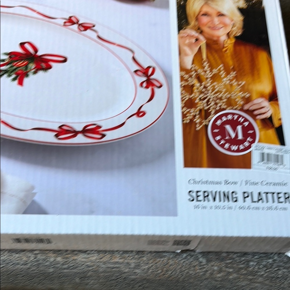 Martha Stewart Festive Red and White Bow Platter